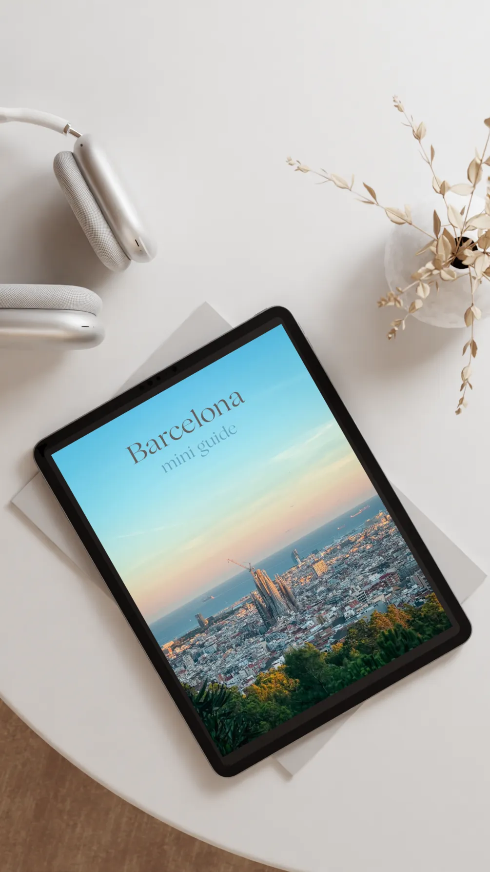 Portada de la Mini guía de Barcelona